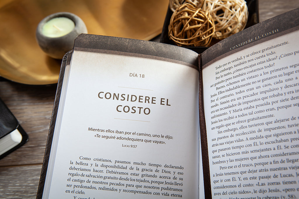 Los Elegidos Libro Devocional 4 (En Español)