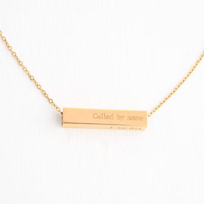 The Chosen Four-Sided Necklace Gold