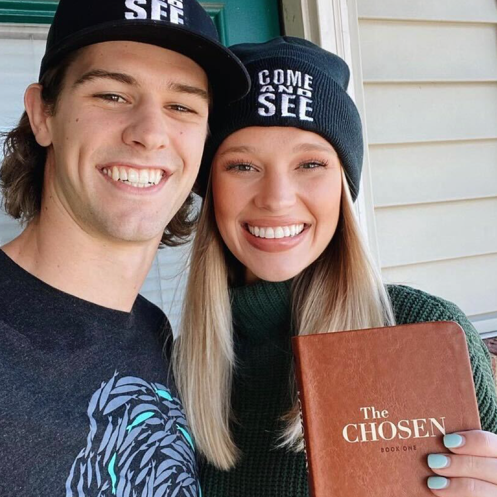 The Chosen: Devotional Book 1